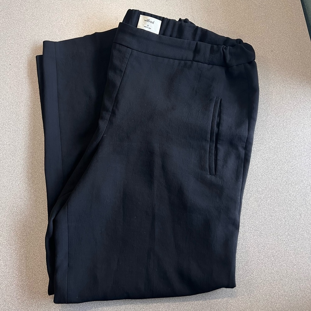 Aritzia Wilfred trouser pants with elastic waistband